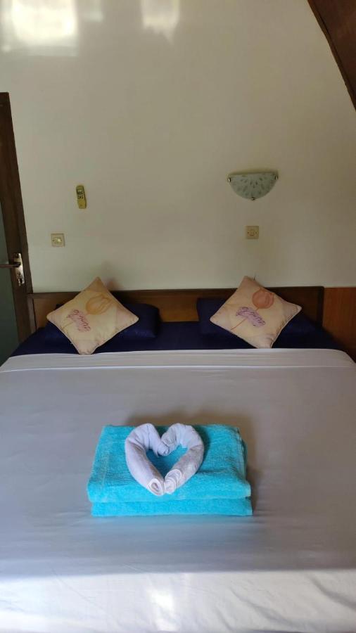 Noby Gili Cottages Gili Meno Exterior photo